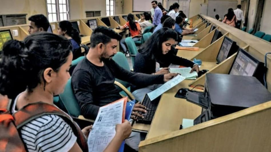 cuet tuitions in vadnagar